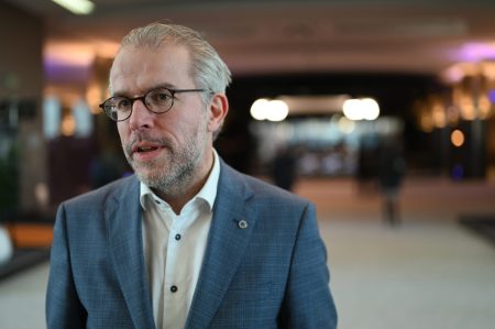 Zet holle condoleances om in asielbeleid dat werkt